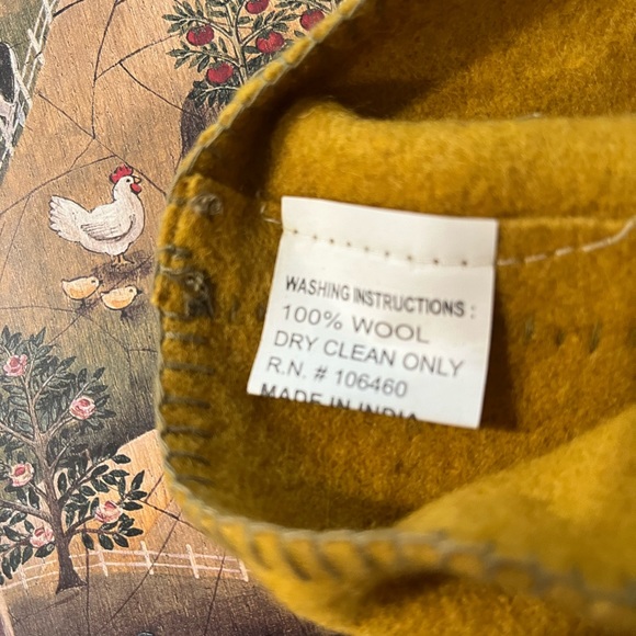 Primitive Crow Candle Sleeve - Picture 4 of 5